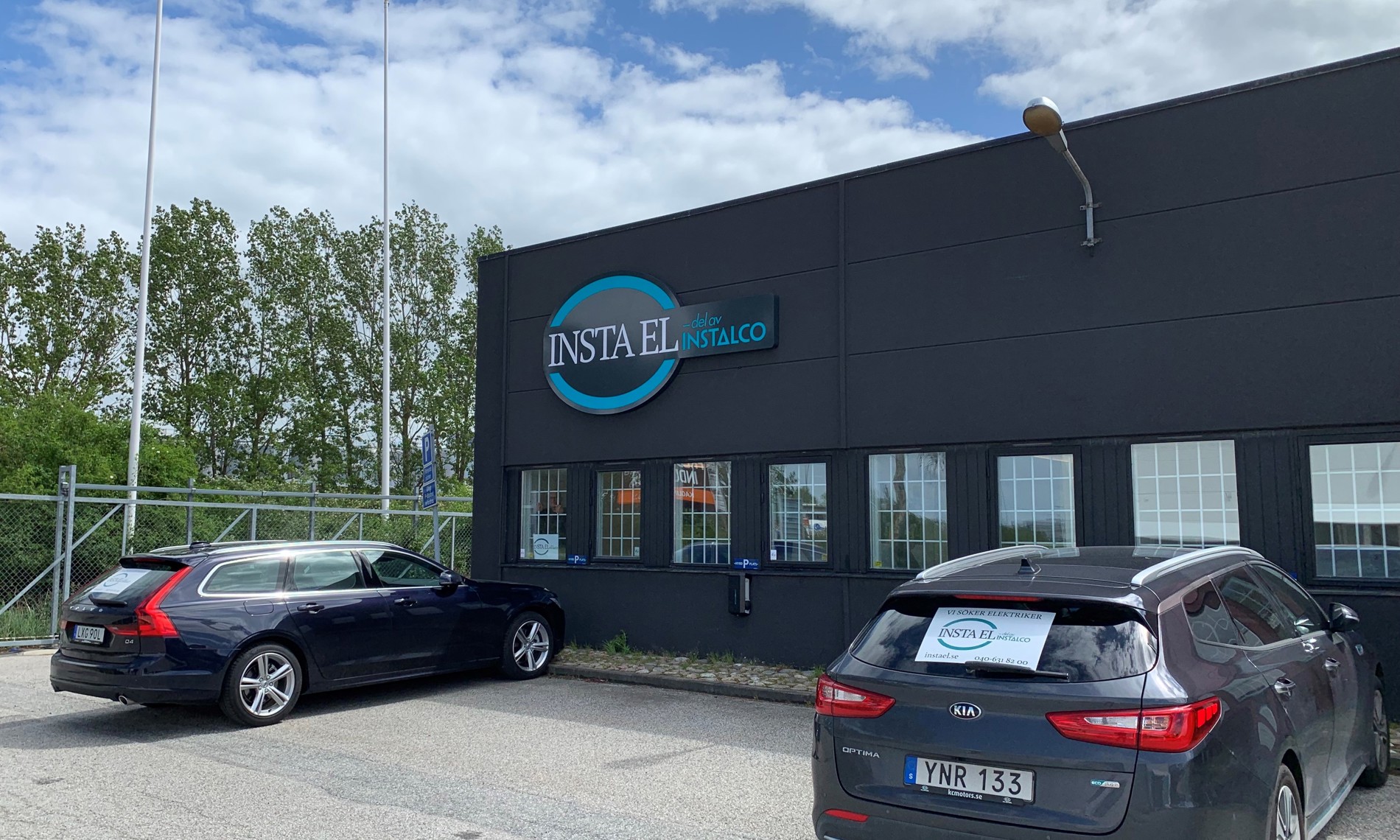 fasadskylt-fram.jpg